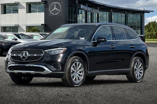new 2026 Mercedes-Benz GLC 300 car, priced at $55,190