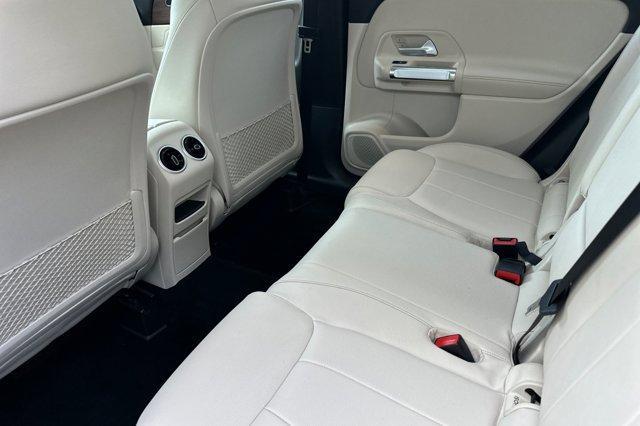 used 2022 Mercedes-Benz GLB 250 car, priced at $28,999