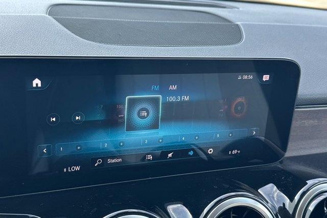 used 2022 Mercedes-Benz GLB 250 car, priced at $28,999