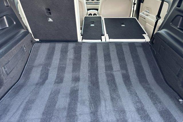 used 2022 Mercedes-Benz GLB 250 car, priced at $28,999