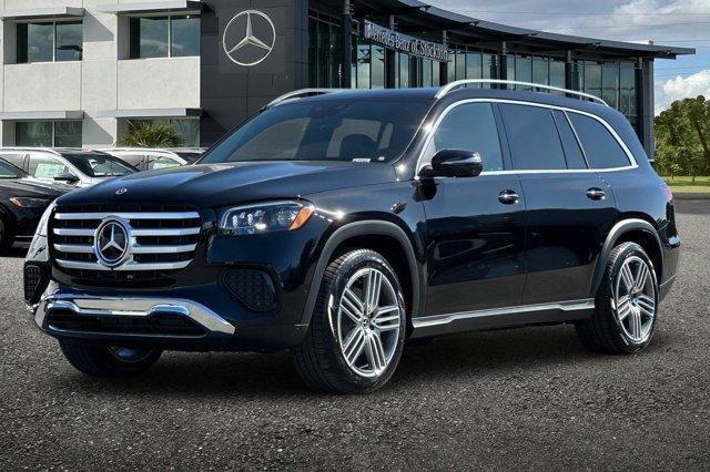 new 2025 Mercedes-Benz GLS 450 car, priced at $91,945