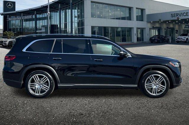 new 2025 Mercedes-Benz GLS 450 car, priced at $91,945