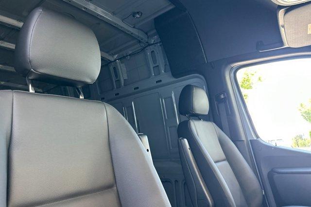 new 2025 Mercedes-Benz Sprinter 2500 car, priced at $83,189