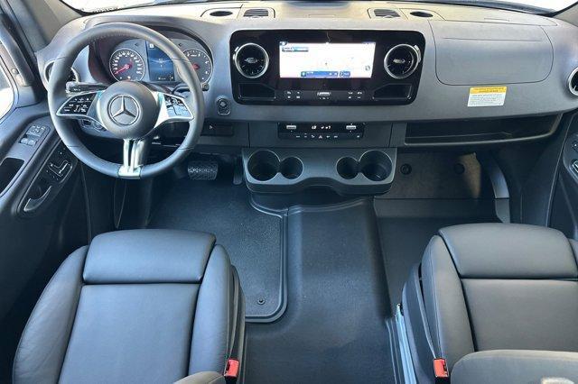 new 2025 Mercedes-Benz Sprinter 2500 car, priced at $83,189