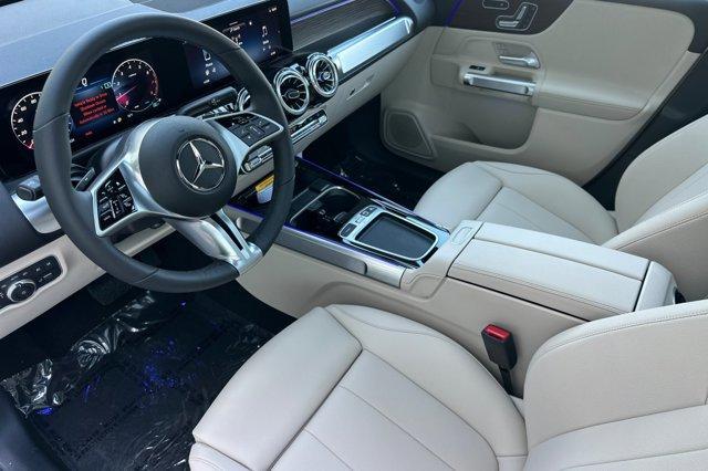 new 2025 Mercedes-Benz GLB 250 car, priced at $51,590
