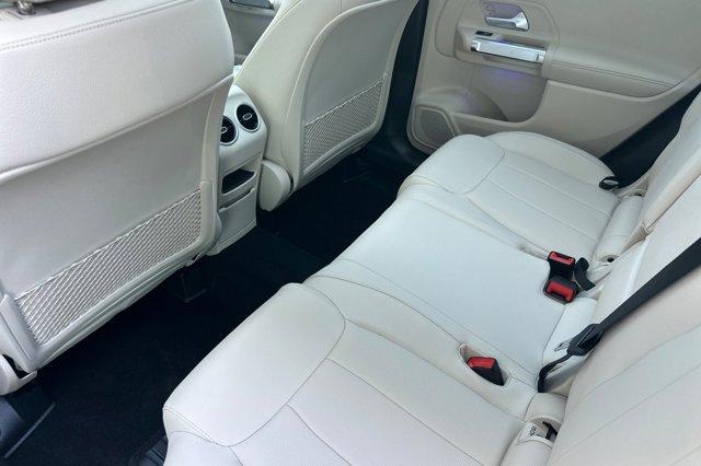 new 2025 Mercedes-Benz GLB 250 car, priced at $51,590