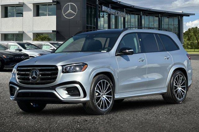new 2026 Mercedes-Benz GLS 450 car, priced at $100,670