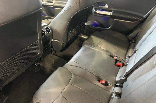 new 2025 Mercedes-Benz GLB 250 car, priced at $49,595