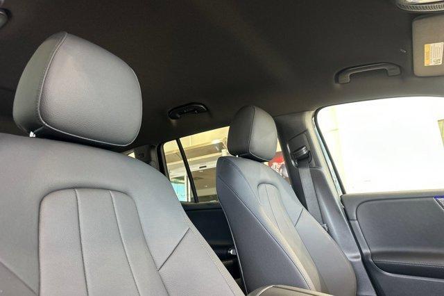 new 2025 Mercedes-Benz GLB 250 car, priced at $49,595