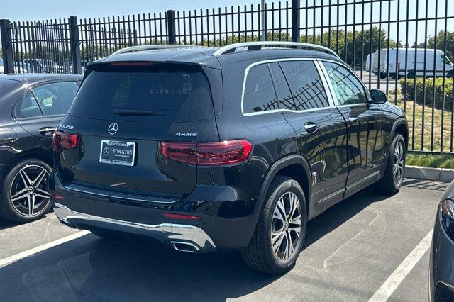 new 2025 Mercedes-Benz GLB 250 car, priced at $49,595