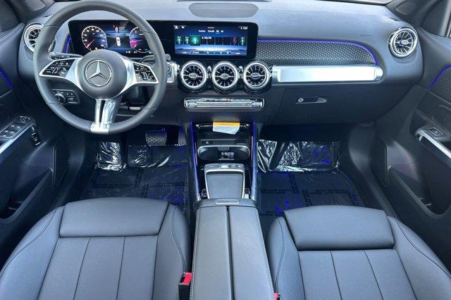 new 2025 Mercedes-Benz GLB 250 car, priced at $51,695