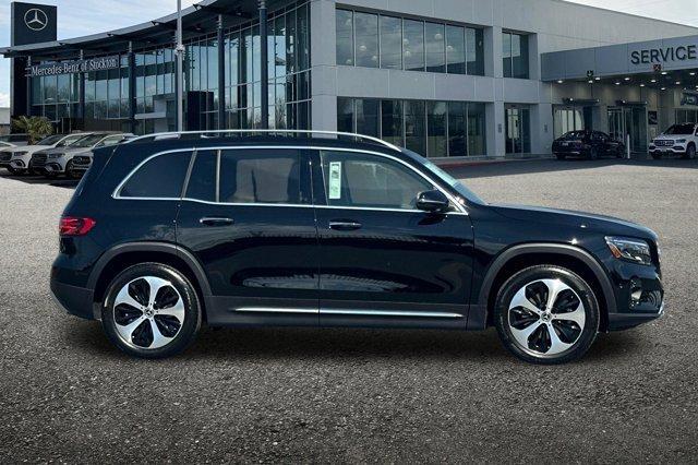 new 2025 Mercedes-Benz GLB 250 car, priced at $51,695