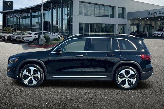 new 2025 Mercedes-Benz GLB 250 car, priced at $51,695