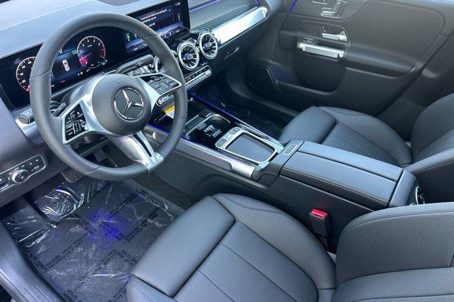 new 2025 Mercedes-Benz GLB 250 car, priced at $51,695