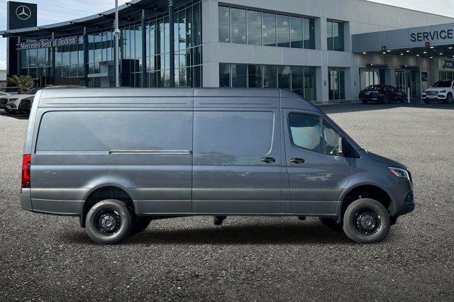 new 2025 Mercedes-Benz Sprinter 2500 car, priced at $84,954