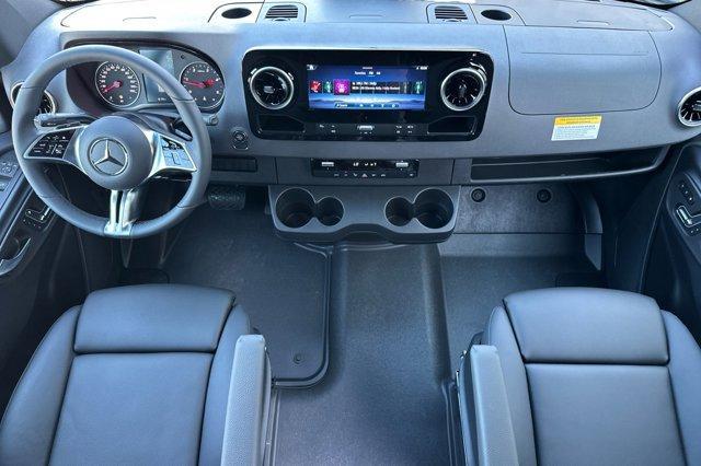 new 2025 Mercedes-Benz Sprinter 2500 car, priced at $84,954