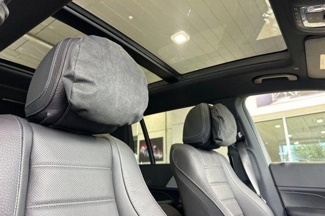 new 2025 Mercedes-Benz GLS 450 car, priced at $100,155