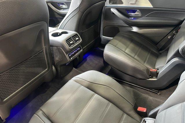 new 2025 Mercedes-Benz GLS 450 car, priced at $100,155