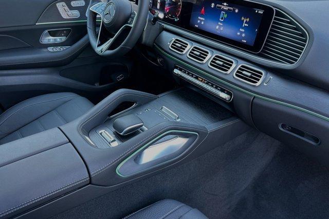 new 2025 Mercedes-Benz GLE 580 car, priced at $96,155