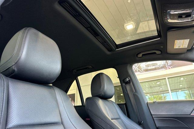 used 2022 Mercedes-Benz GLE 350 car, priced at $39,999