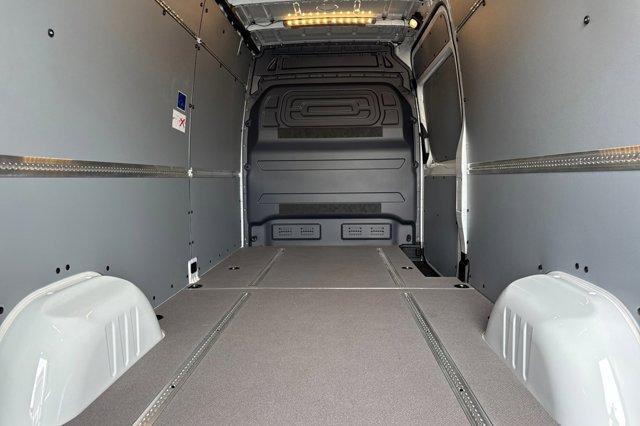 new 2024 Mercedes-Benz eSprinter 2500 car, priced at $89,367