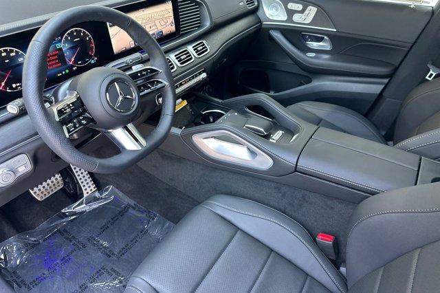 new 2025 Mercedes-Benz GLS 450 car, priced at $95,035
