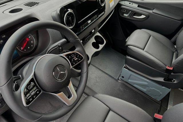 new 2024 Mercedes-Benz Sprinter 2500 car, priced at $74,916