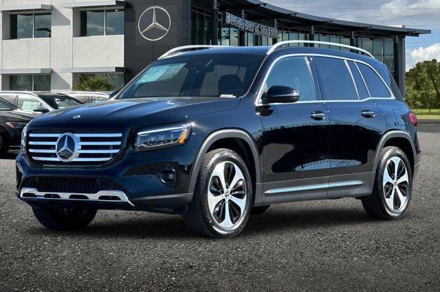 new 2025 Mercedes-Benz GLB 250 car, priced at $53,815