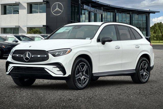 new 2026 Mercedes-Benz GLC 300 car, priced at $59,085