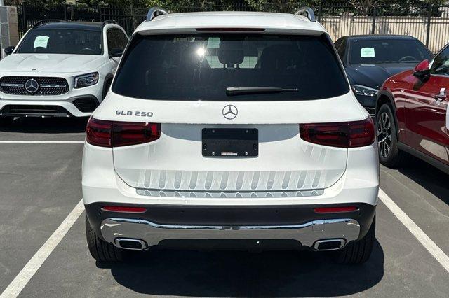 new 2025 Mercedes-Benz GLB 250 car, priced at $48,945