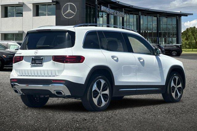 new 2025 Mercedes-Benz GLB 250 car, priced at $48,945