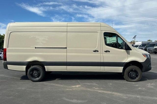 new 2025 Mercedes-Benz Sprinter 2500 car, priced at $81,432