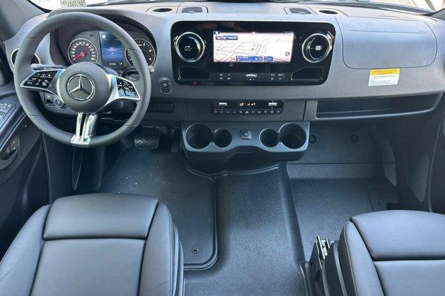 new 2025 Mercedes-Benz Sprinter 2500 car, priced at $84,874
