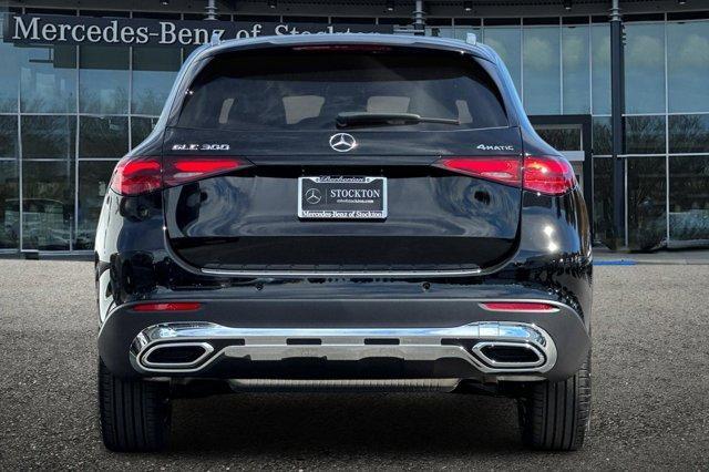 new 2026 Mercedes-Benz GLC 300 car, priced at $57,090