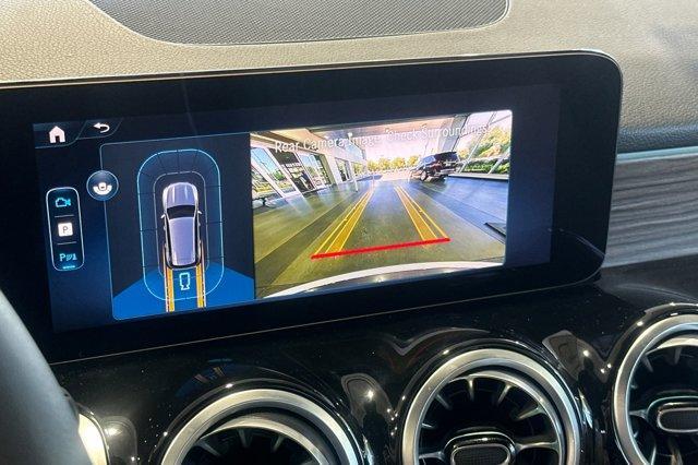 new 2025 Mercedes-Benz GLB 250 car, priced at $52,020