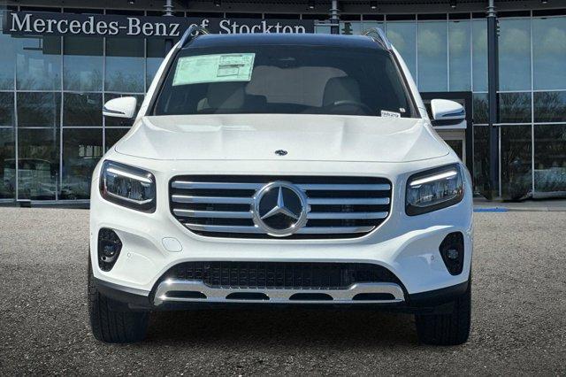 new 2025 Mercedes-Benz GLB 250 car, priced at $52,020