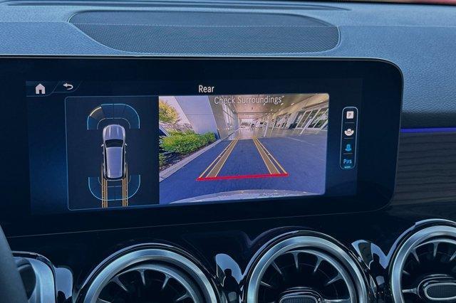 new 2025 Mercedes-Benz GLB 250 car, priced at $54,545