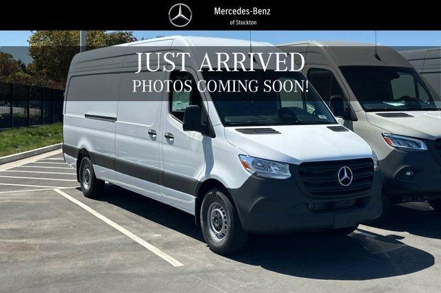 new 2025 Mercedes-Benz Sprinter 2500 car, priced at $63,180