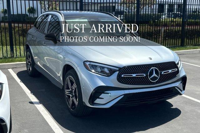 new 2025 Mercedes-Benz GLC 300 car, priced at $61,855
