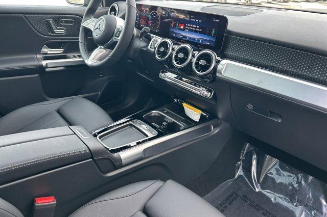 new 2026 Mercedes-Benz GLB 250 car, priced at $47,880