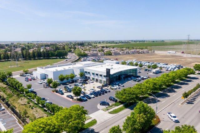 used 2017 Mercedes-Benz Sprinter 2500 car, priced at $25,999