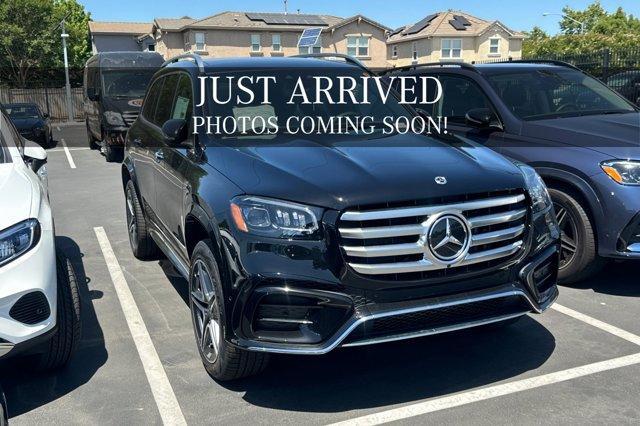 new 2025 Mercedes-Benz GLS 450 car, priced at $96,220