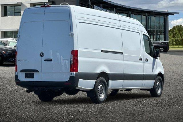 new 2025 Mercedes-Benz Sprinter 2500 car, priced at $69,072