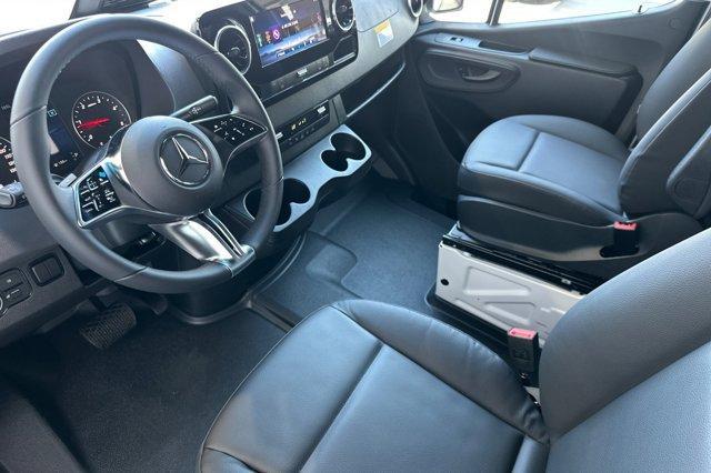 new 2025 Mercedes-Benz Sprinter 2500 car, priced at $69,072