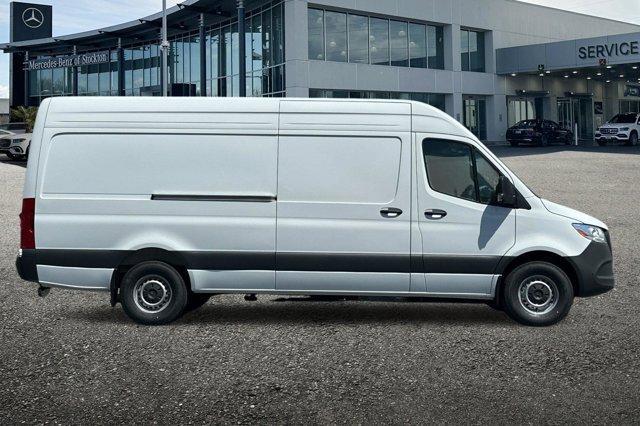 new 2025 Mercedes-Benz Sprinter 2500 car, priced at $69,072