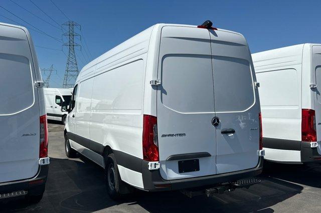 new 2025 Mercedes-Benz Sprinter 2500 car, priced at $63,180
