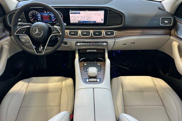 new 2025 Mercedes-Benz GLS 450 car, priced at $91,580