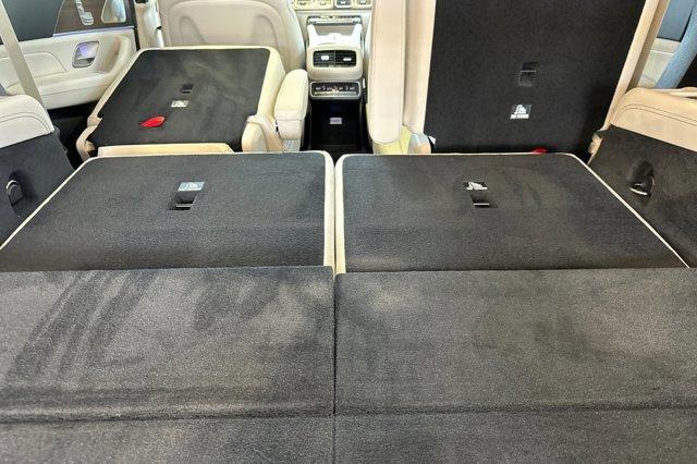 new 2025 Mercedes-Benz GLS 450 car, priced at $91,580