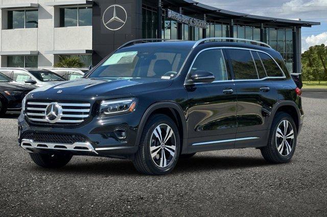 new 2025 Mercedes-Benz GLB 250 car, priced at $47,145