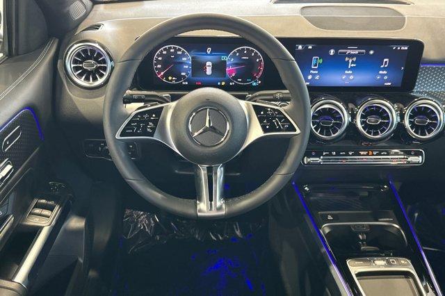 new 2025 Mercedes-Benz GLB 250 car, priced at $47,145
